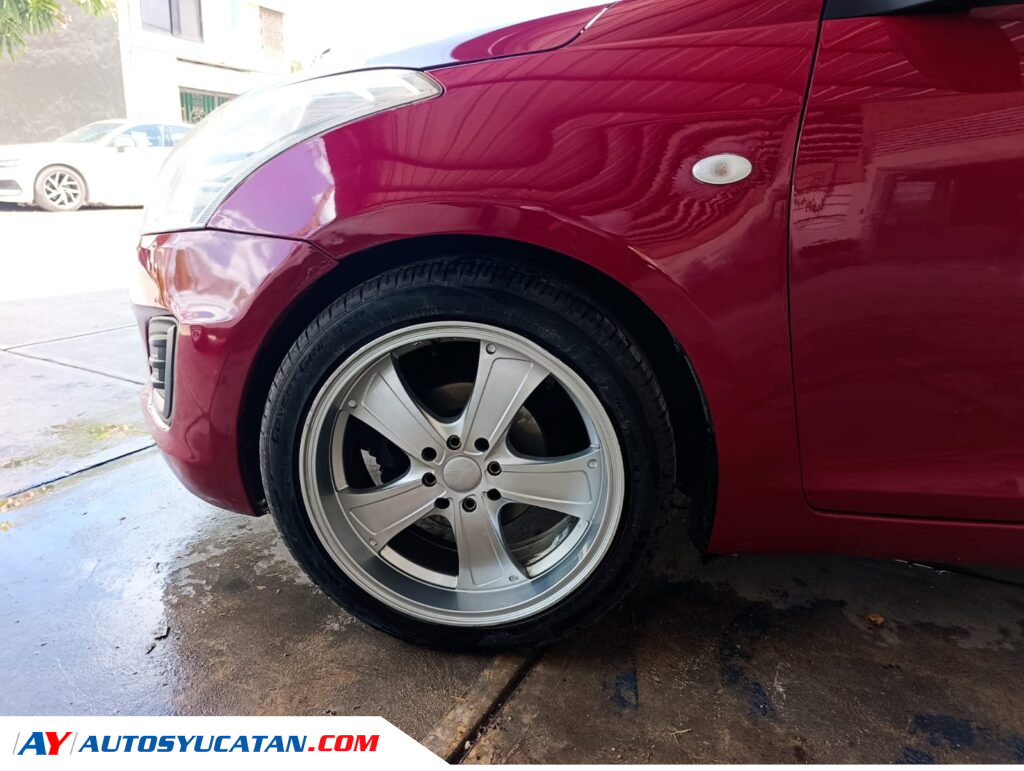 Suzuki Swift GA STD 2015