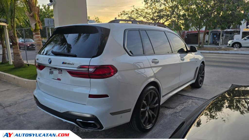 BMW X7 2022