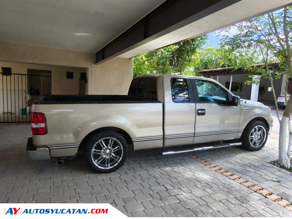 Ford Lobo Xlt V8 | 84k Km | Impecable Estilo Deportiva