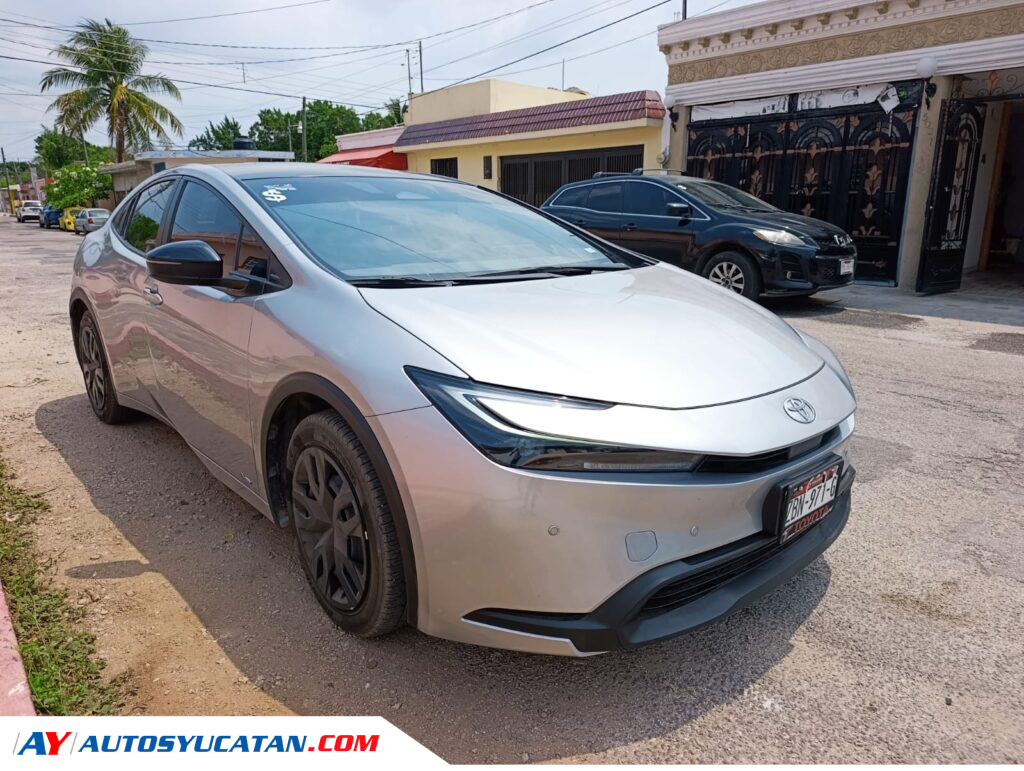 Toyota Prius Premium Hibrido 2024
