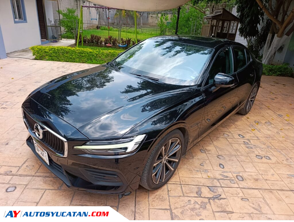 Volvo S60 Momentum 2022