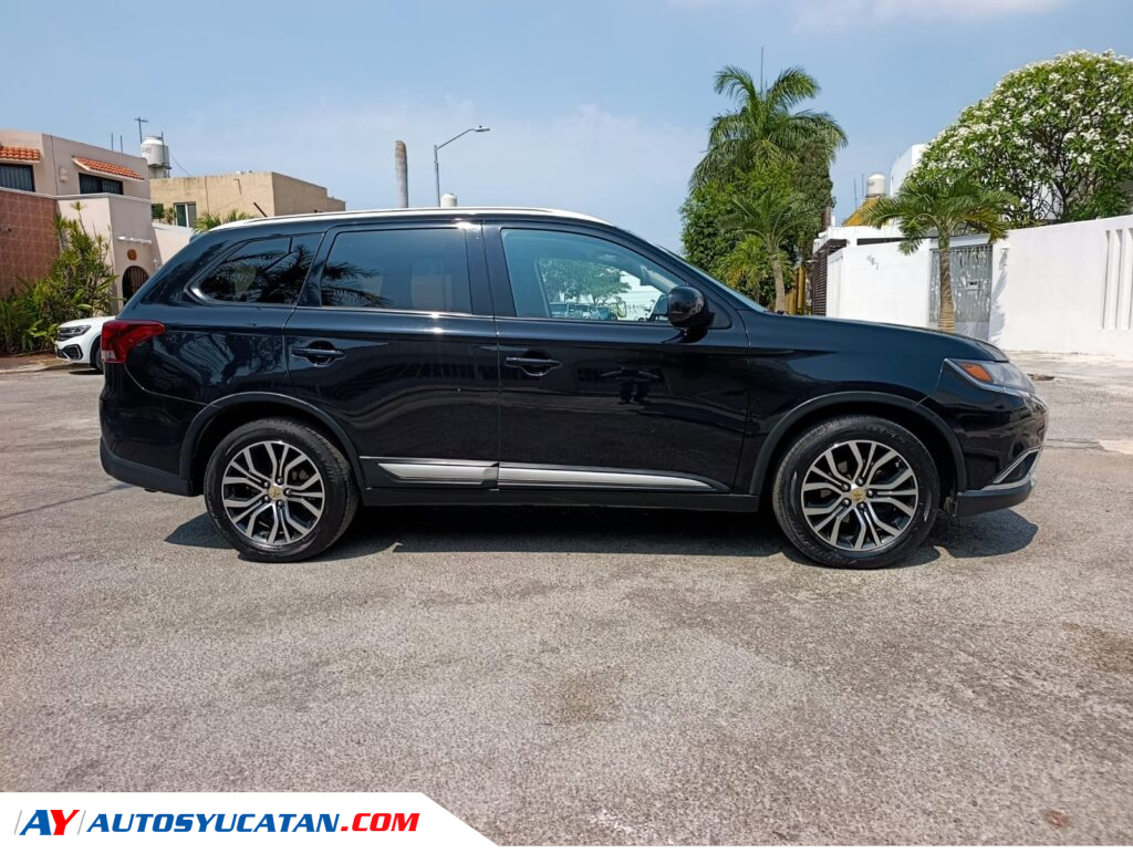 Mitsubishi Outlander 2016