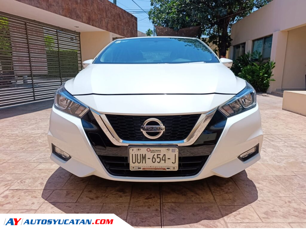 Nissan Versa Advance 2021