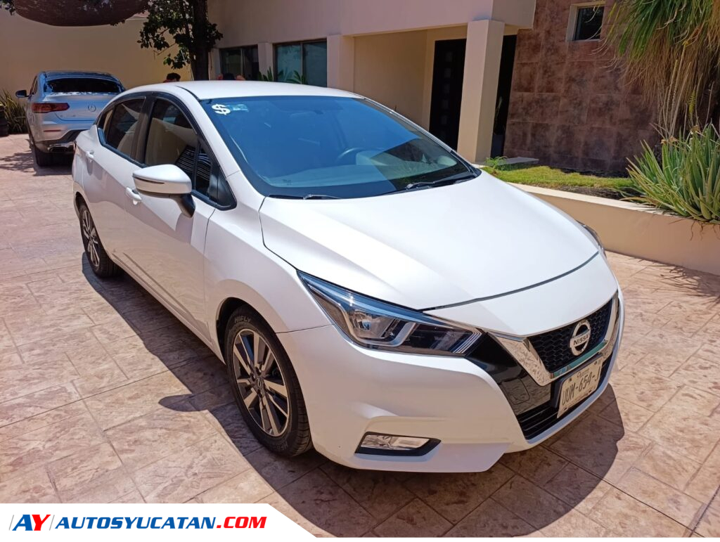 Nissan Versa Advance 2021