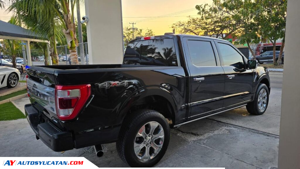 FORD LOBO PLATINUM 2022