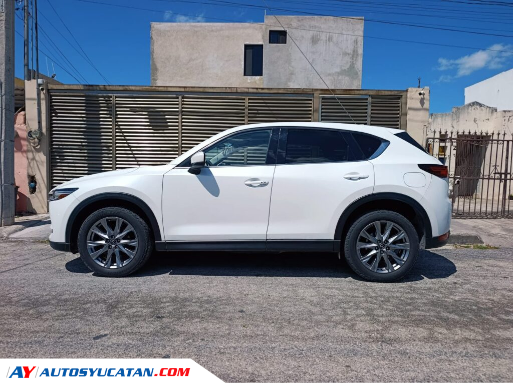 Mazda CX5 i Grand Touring 2021