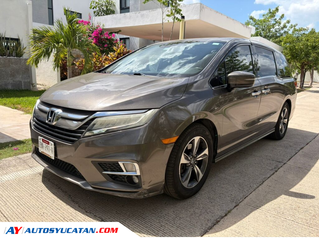 Honda Odyssey Touring 2018