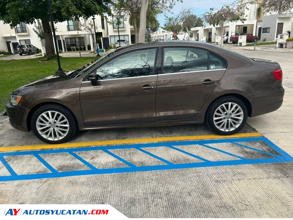 Volkswagen Jetta Sport 2013