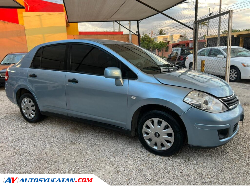 Nissan Tiida 2010