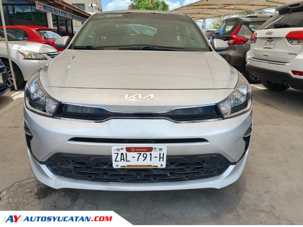 Kia Rio LX Sedan Standard 2023