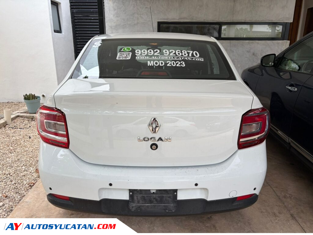 Renault Logan 2023