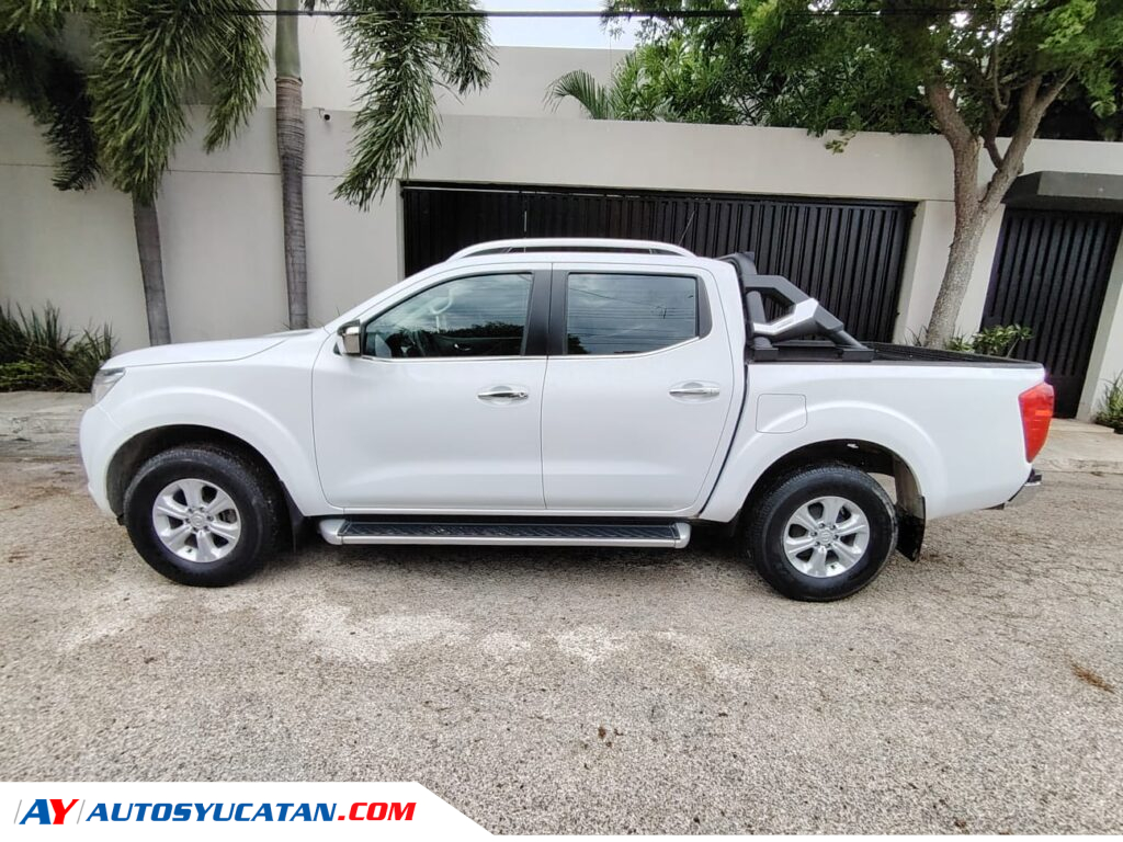 Nissan NP300 Frontier LE 2020