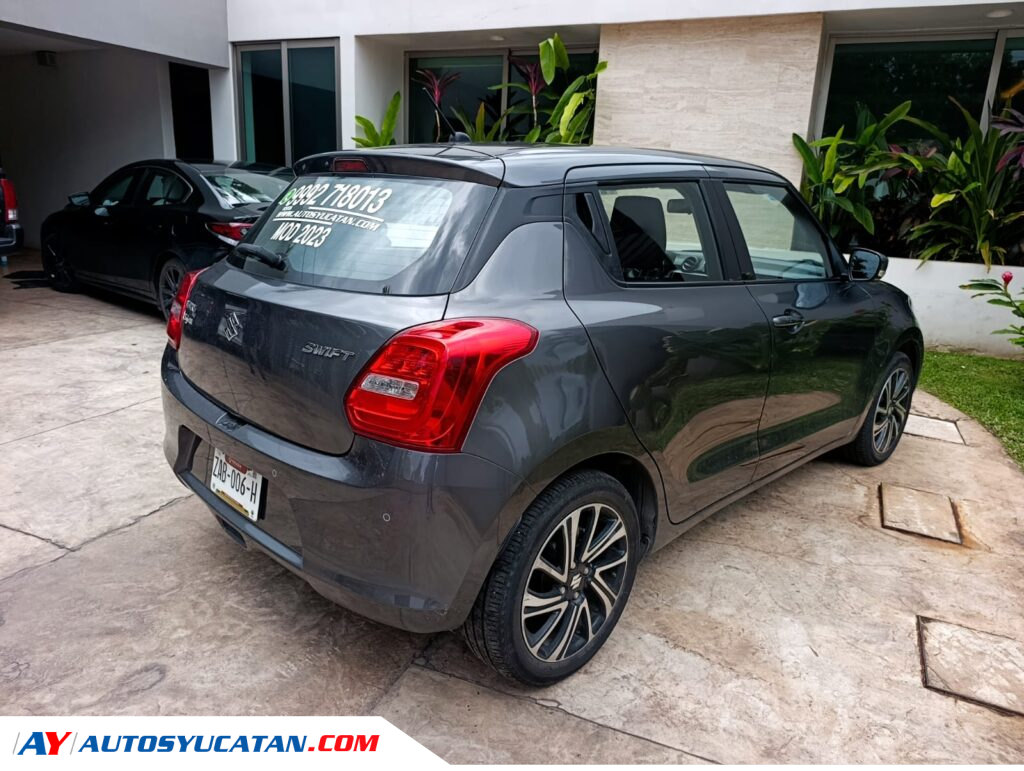 Suzuki Swift GLX 2023
