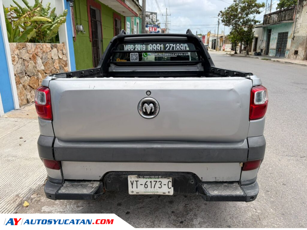Dodge RAM 700 Estándar 2019