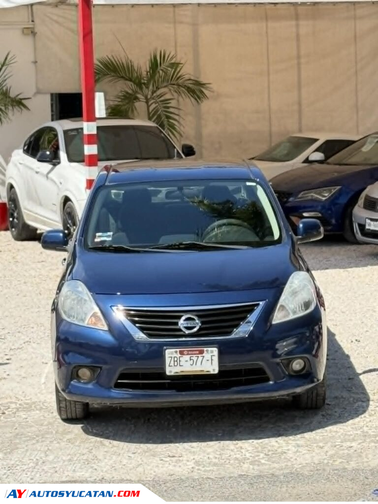 IMPECABLE NISSAN VERSA 2014 ADVANCE