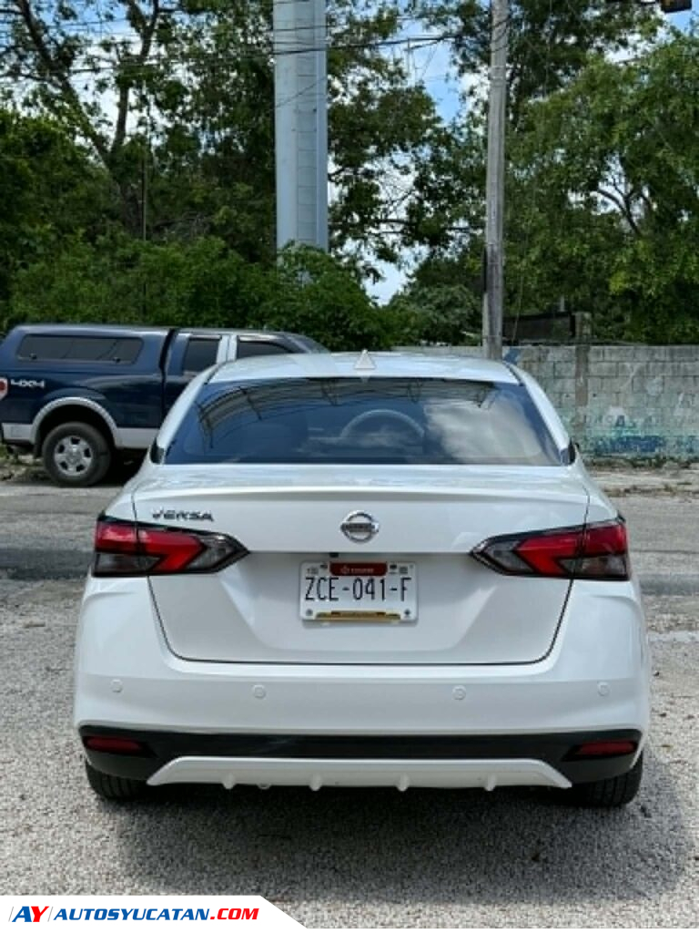 NISSAN VERSA ADVANCE ESTANDAR 2021
