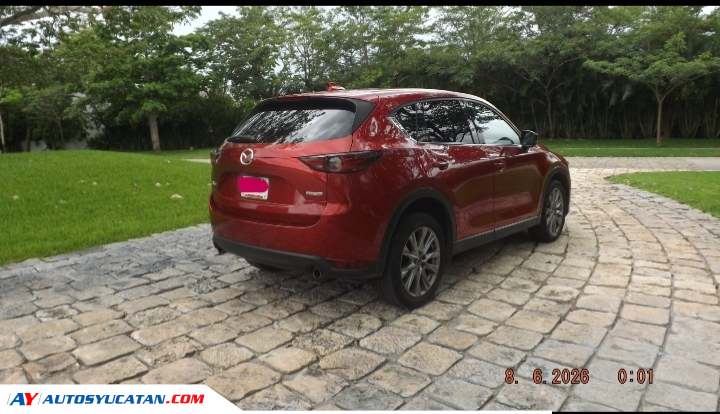 Preciosa Mazda CX 5 modelo 2020