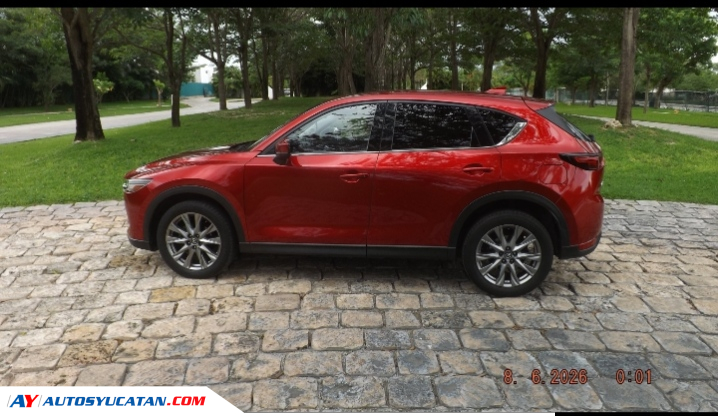 Preciosa Mazda CX 5 modelo 2020