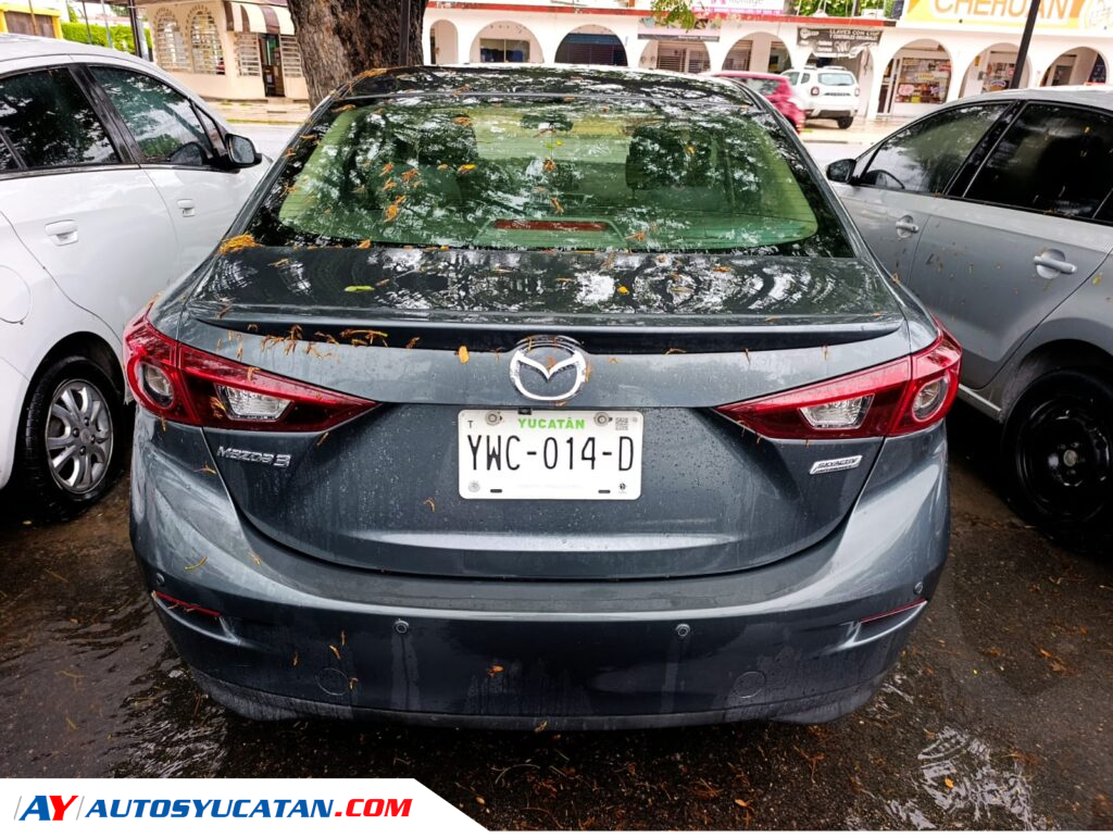 Mazda 3 2016