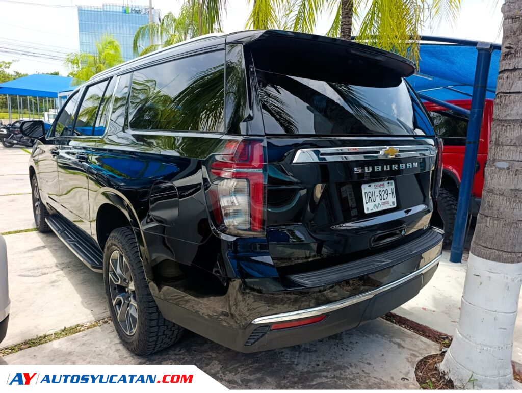 Chevrolet Suburban 2023