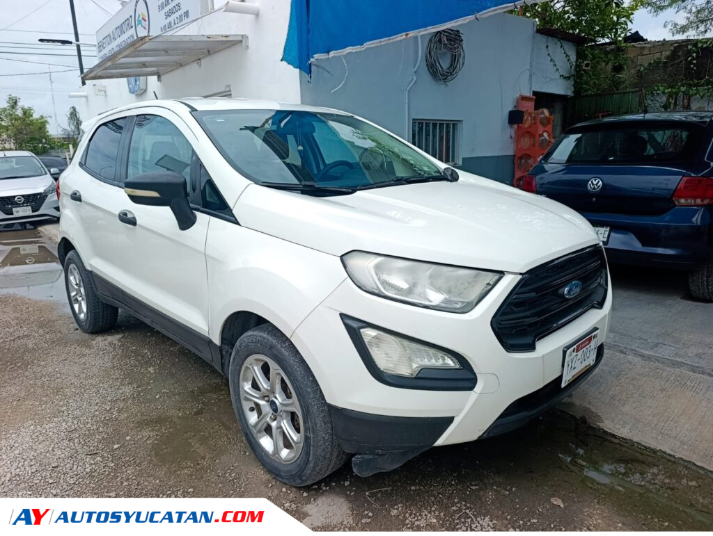 Ford Eco Sport STD 2018