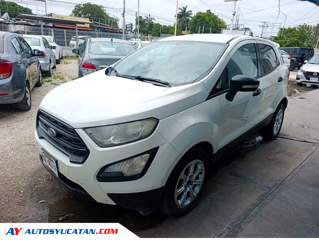 Ford Eco Sport STD 2018