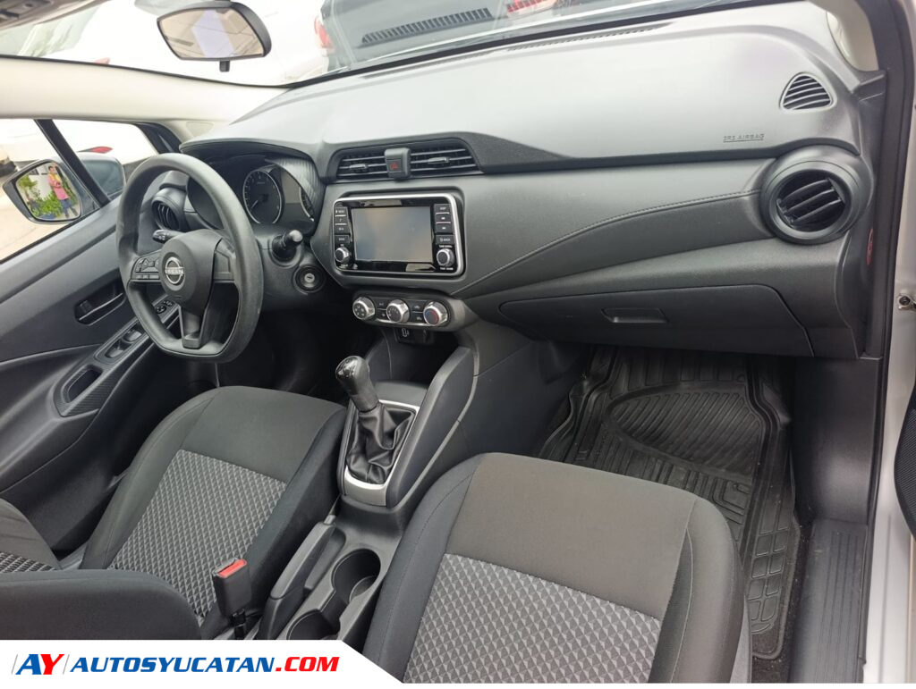 Nissan Sentra Sense Automático 2024