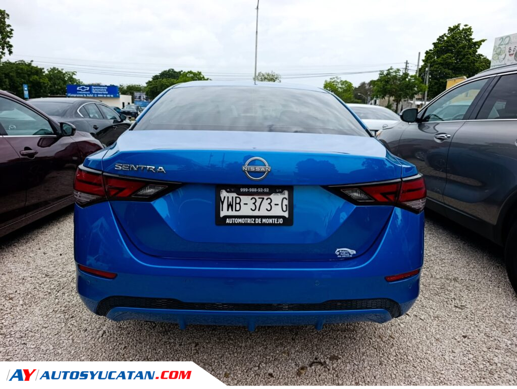 Nissan Sentra Advance Automático 2024