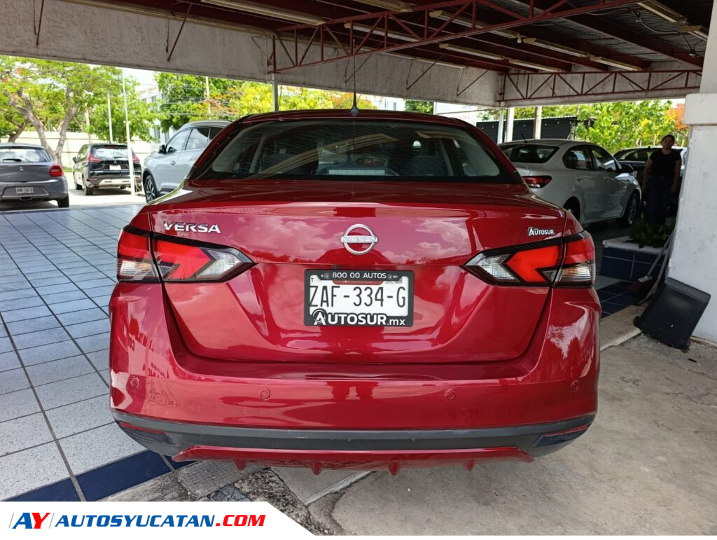 Nissan Versa Advance Automático 2023