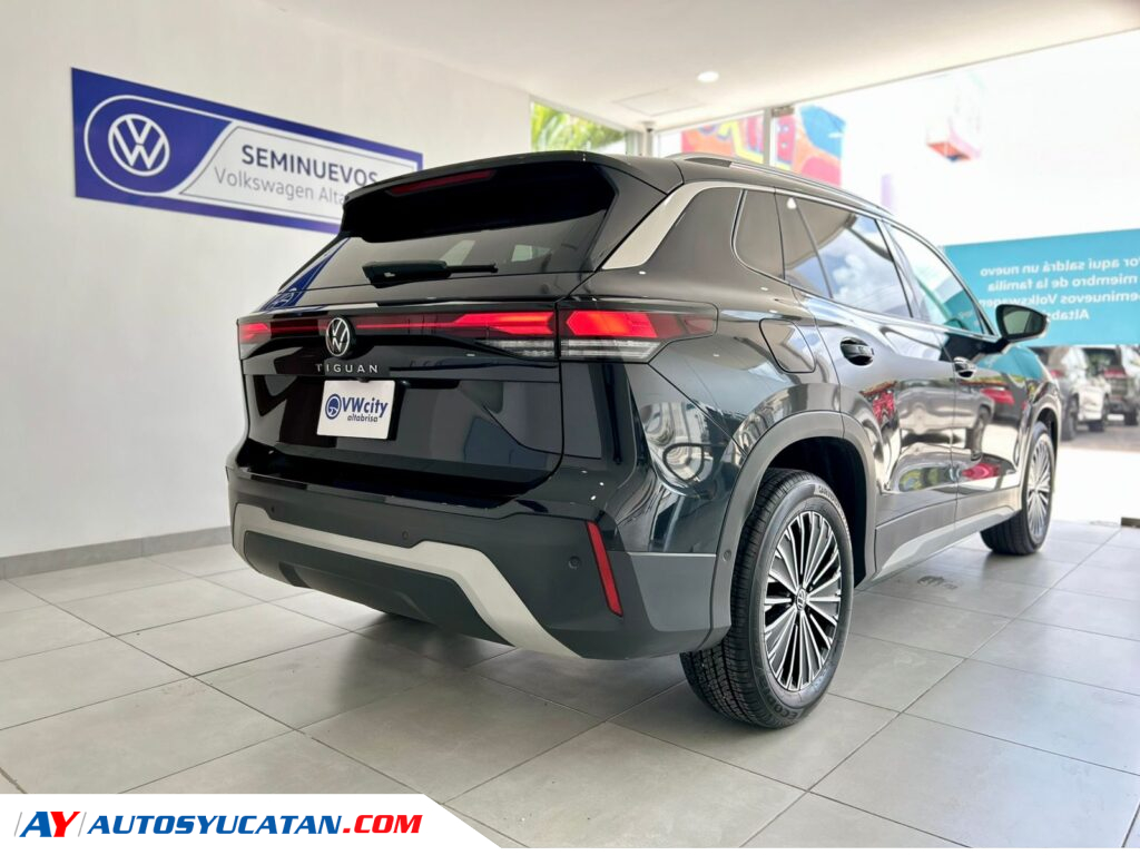 Volkswagen Tiguan Comfortline 2025