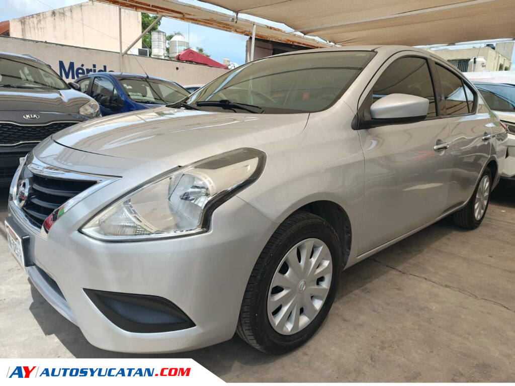 Nissan Versa Automático 2018