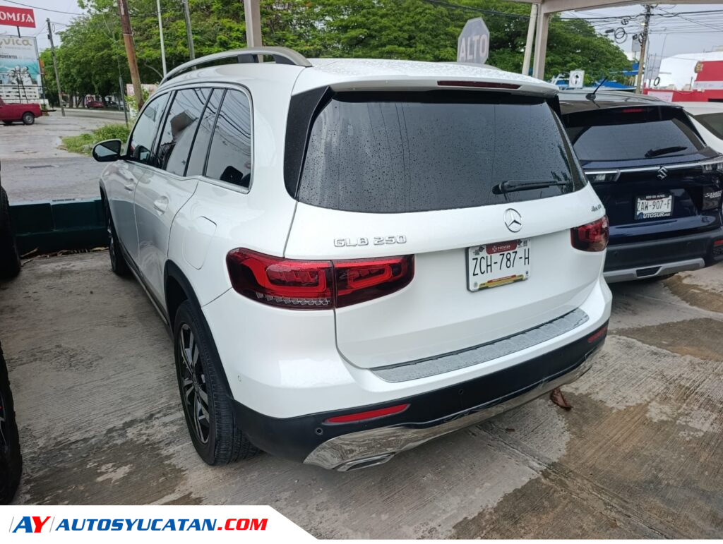 Mercedes GLB 250 2020