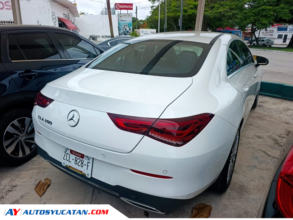 Mercedes CLA 200 2023