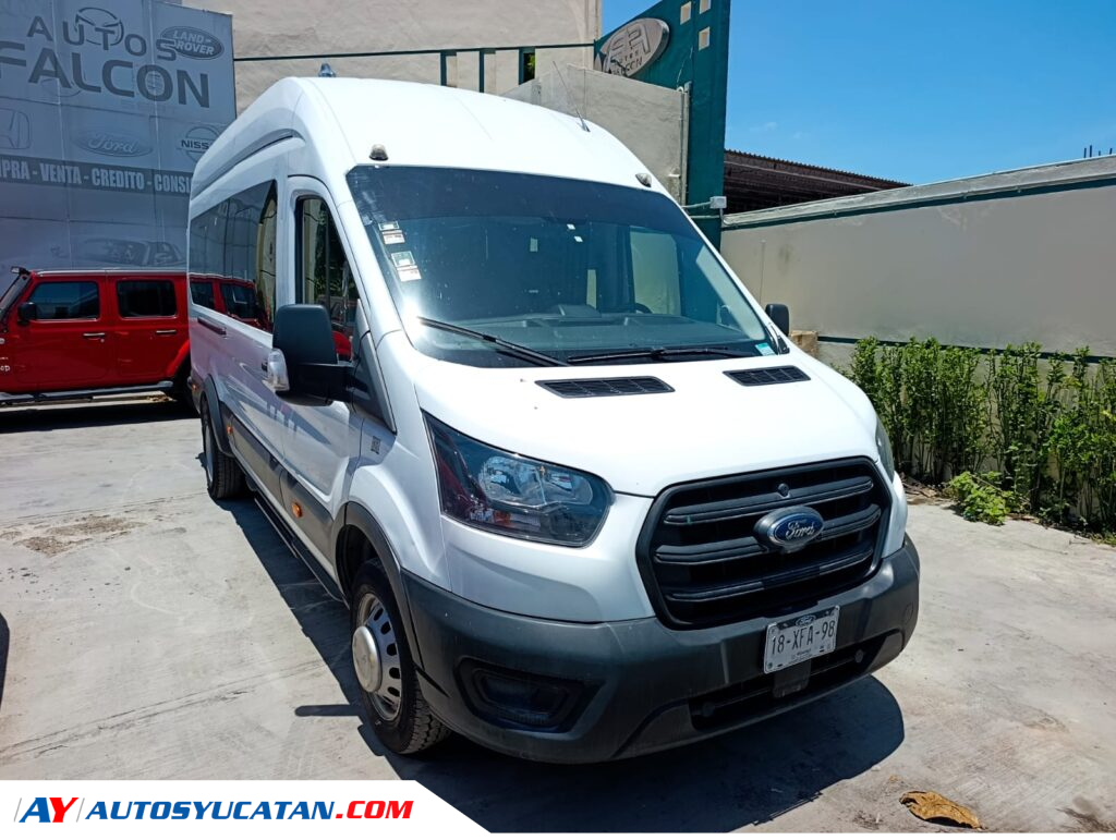 Ford Transit 18 Pasajeros 2024