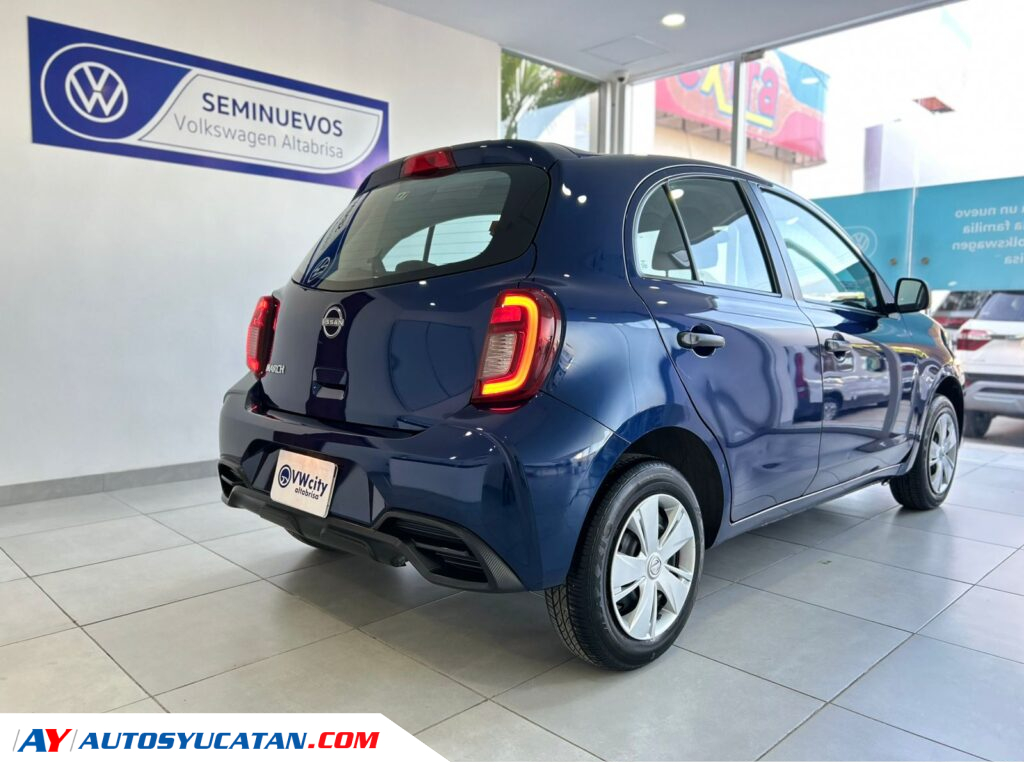 Nissan March Sense Automático 2025