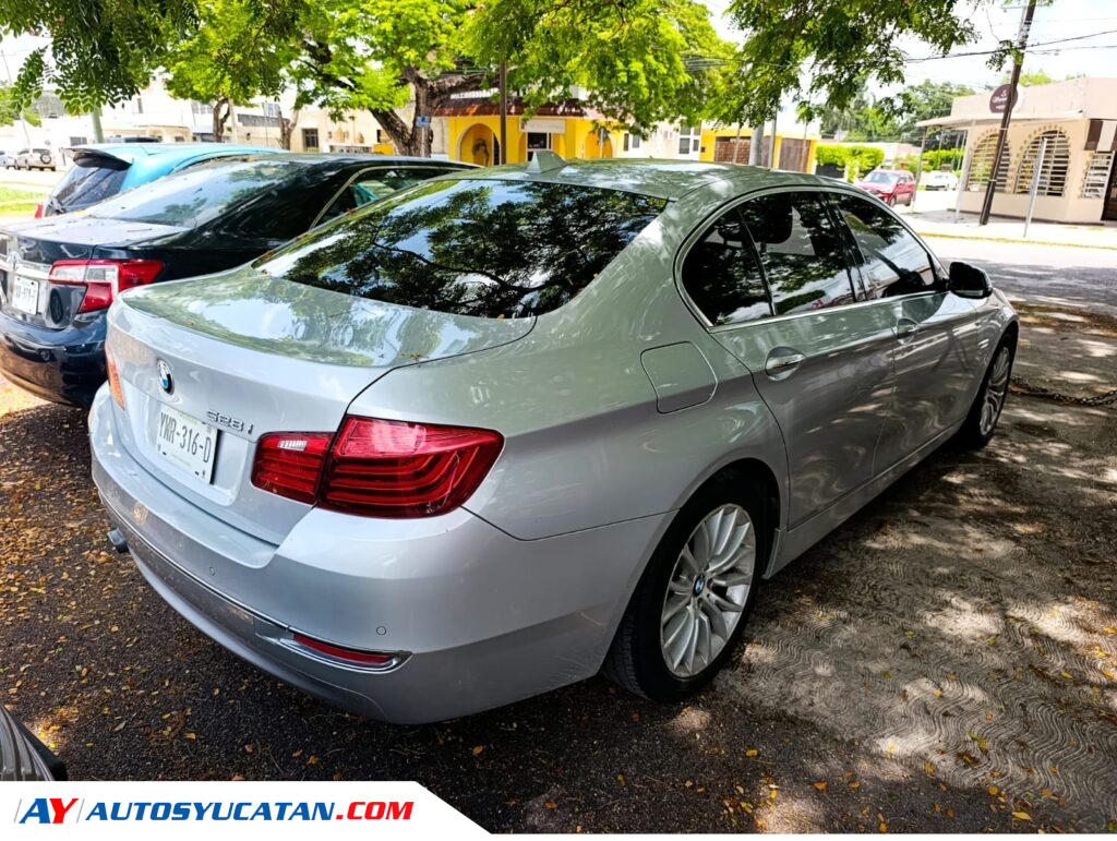 BMW 528IA 2015