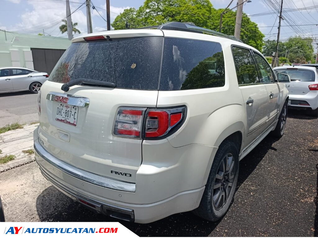 GMC Acadia 2014