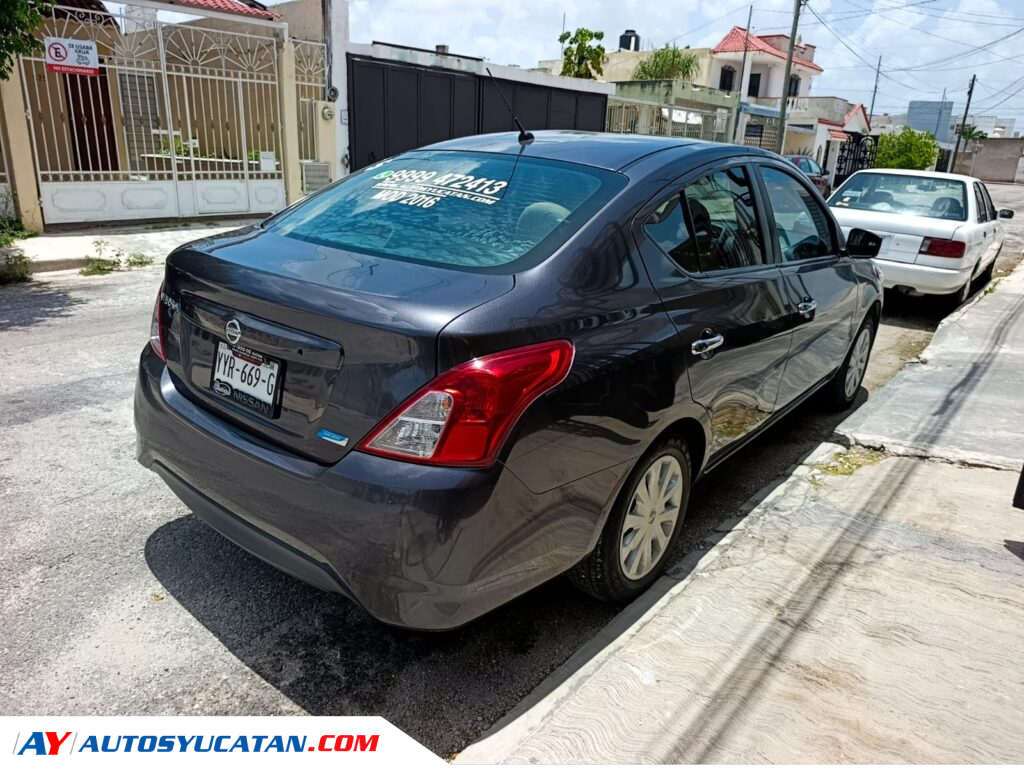 Nissan Versa Sense 2016