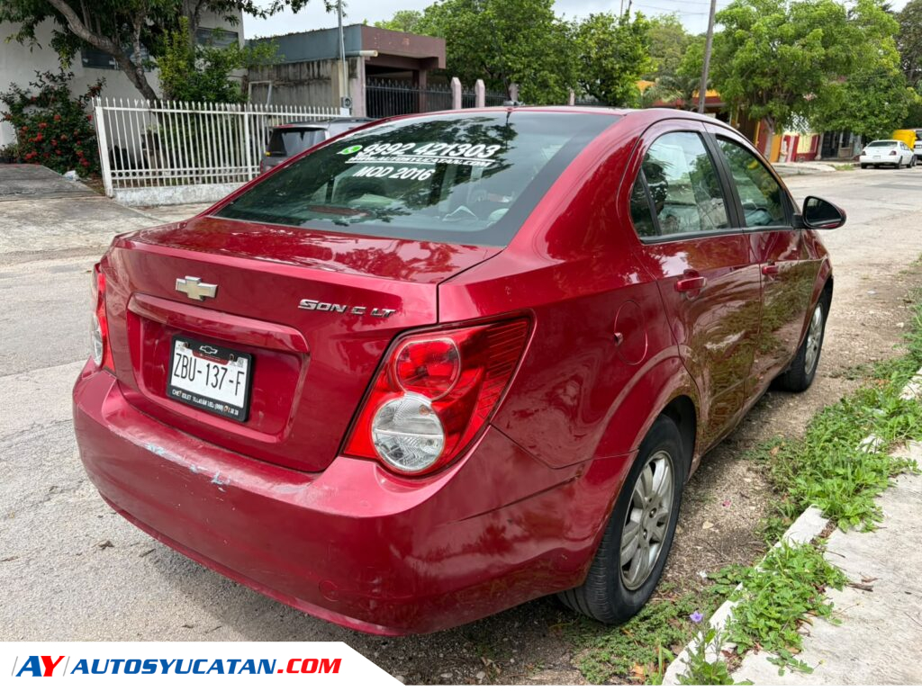 Chevrolet Sonic LT Standard 2016