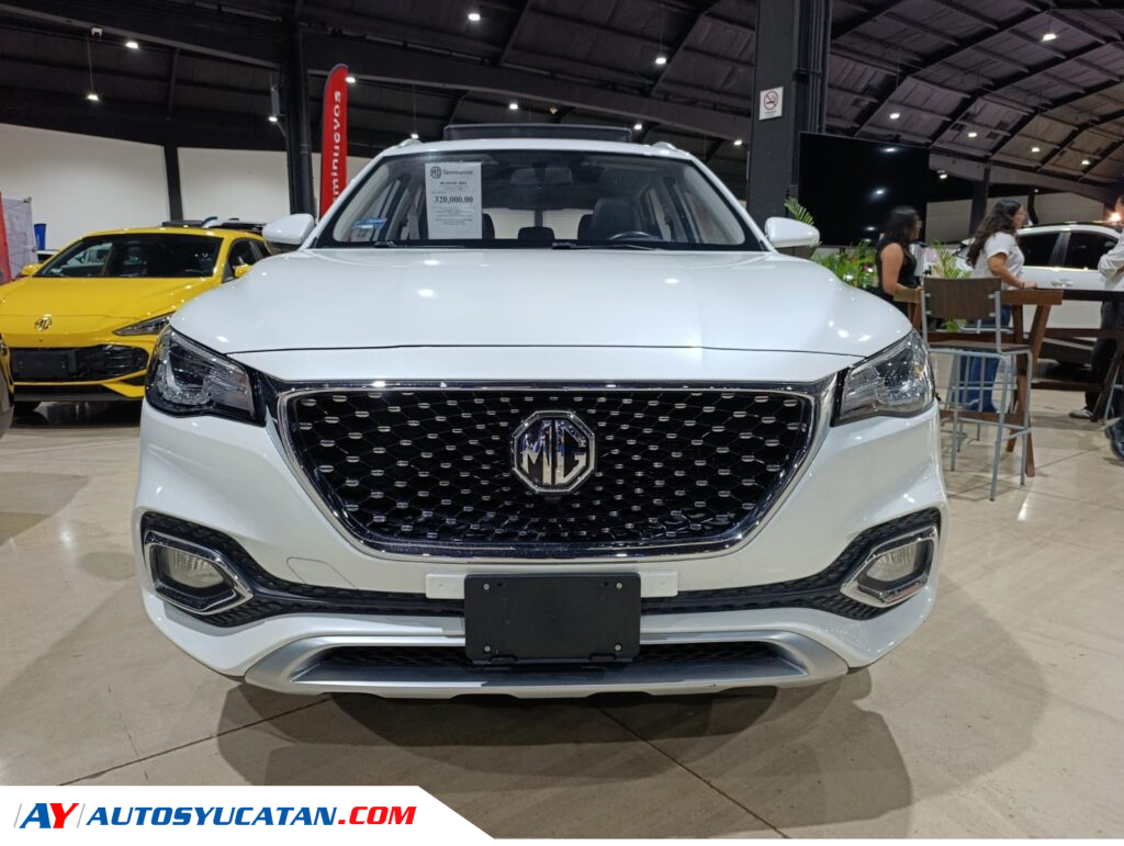 MG HS Excite 2023