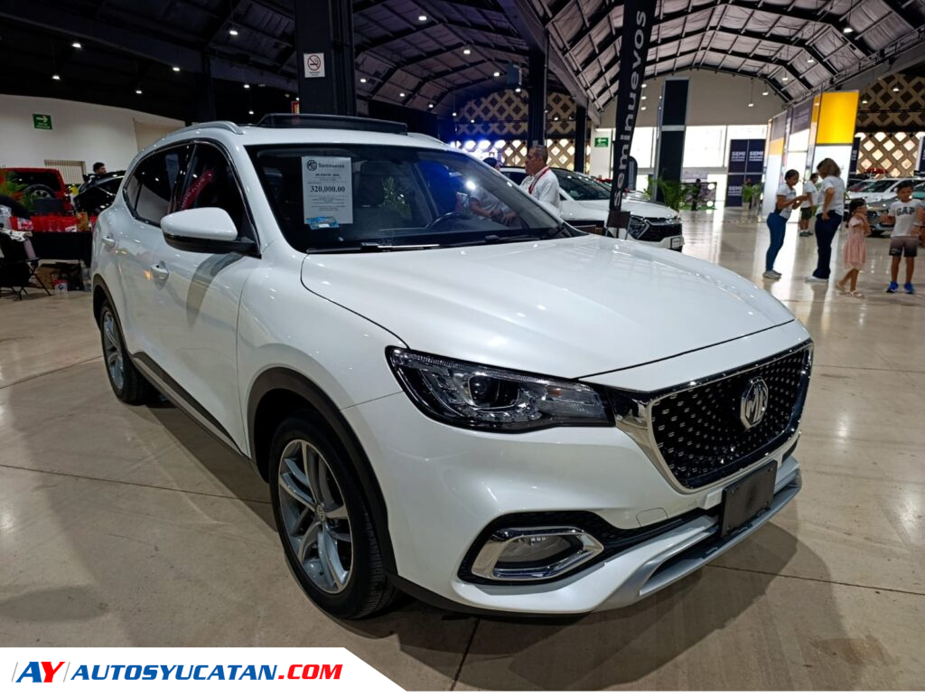 MG HS Excite 2023