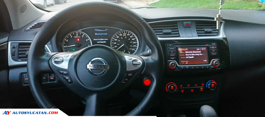 Nissan Sentra Advance 2019