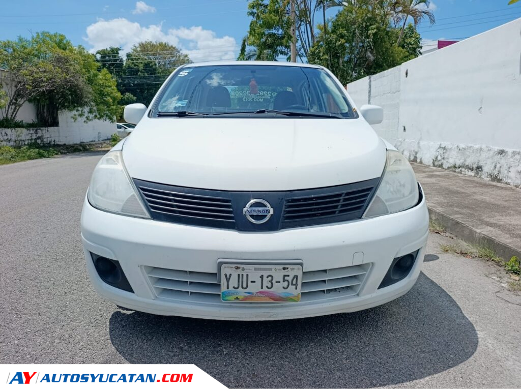Nissan Tiida Sedan Comfort TM AC 1.8L 2012