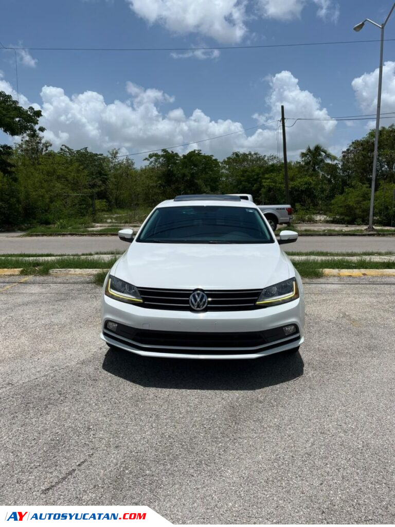 Volkswagen Jetta Sportline 2018 en excelente estado
