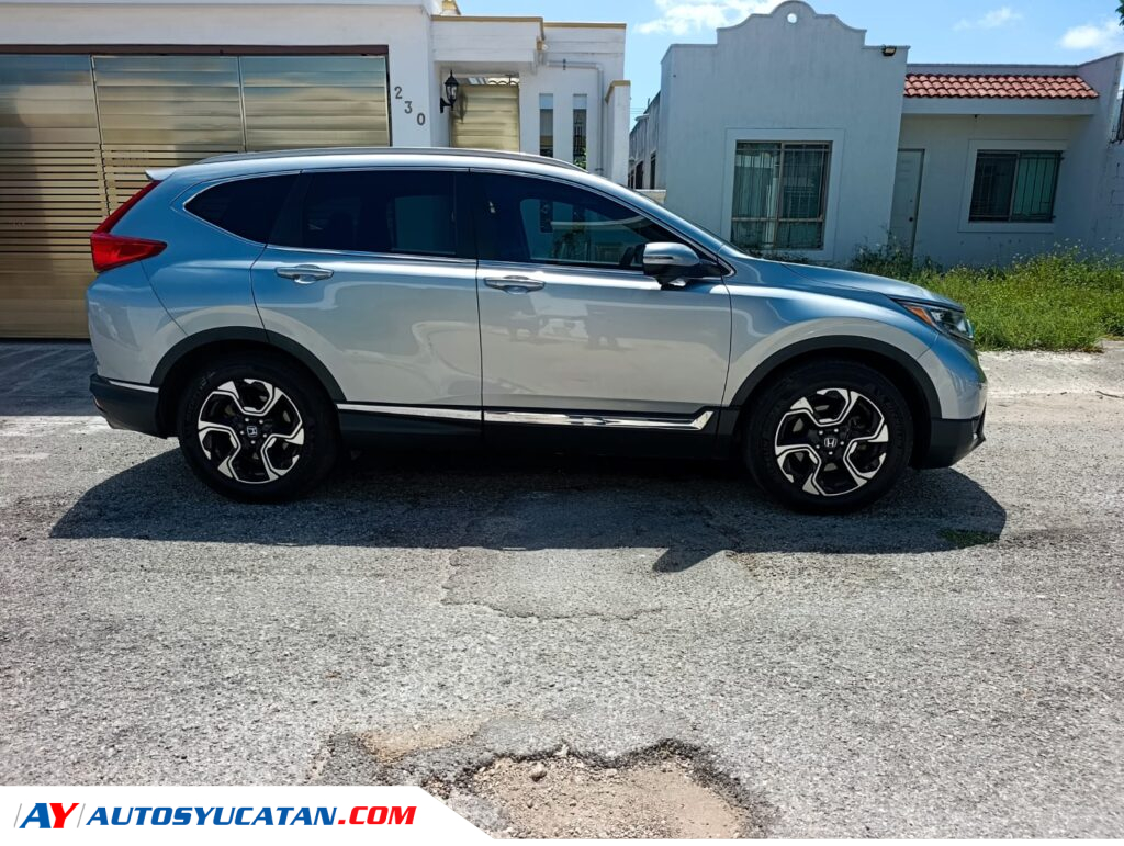 Honda CRV Touring 2019
