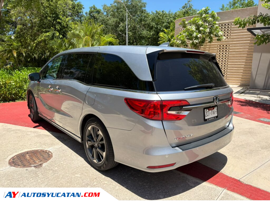 Honda Odissey Touring 2023