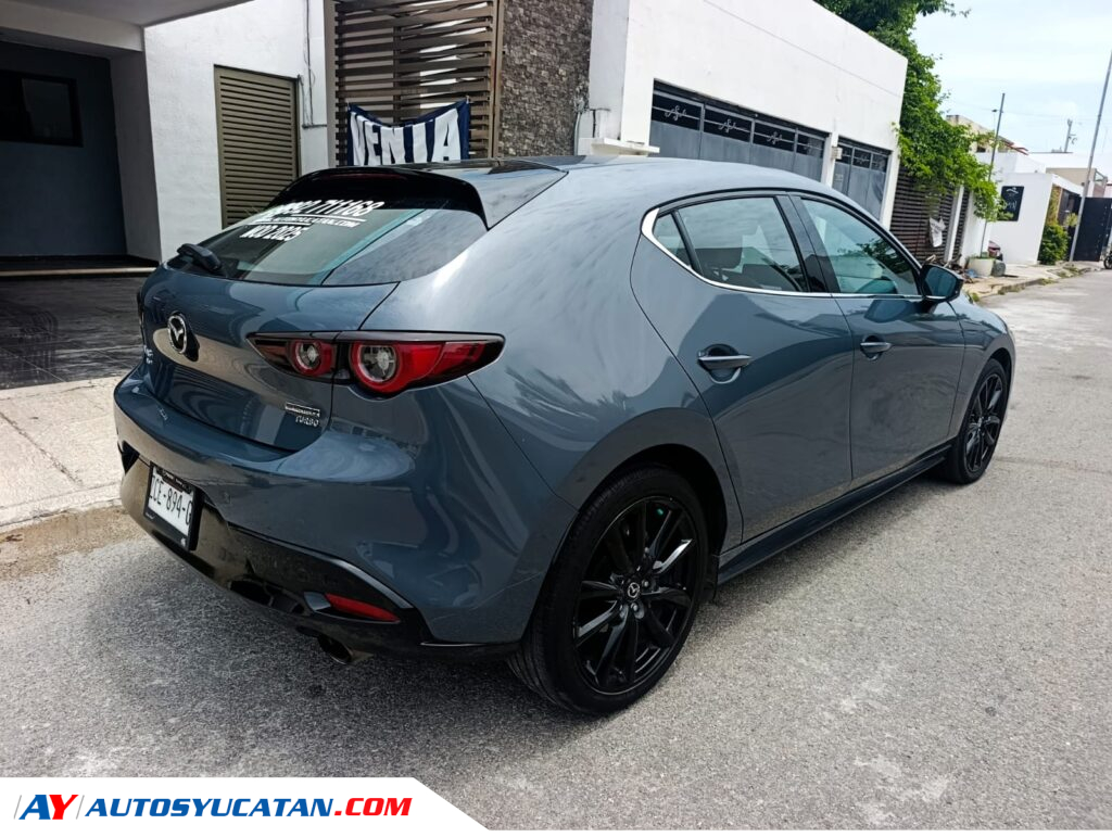 Mazda 3 Hatcback Signature Turbo 2025
