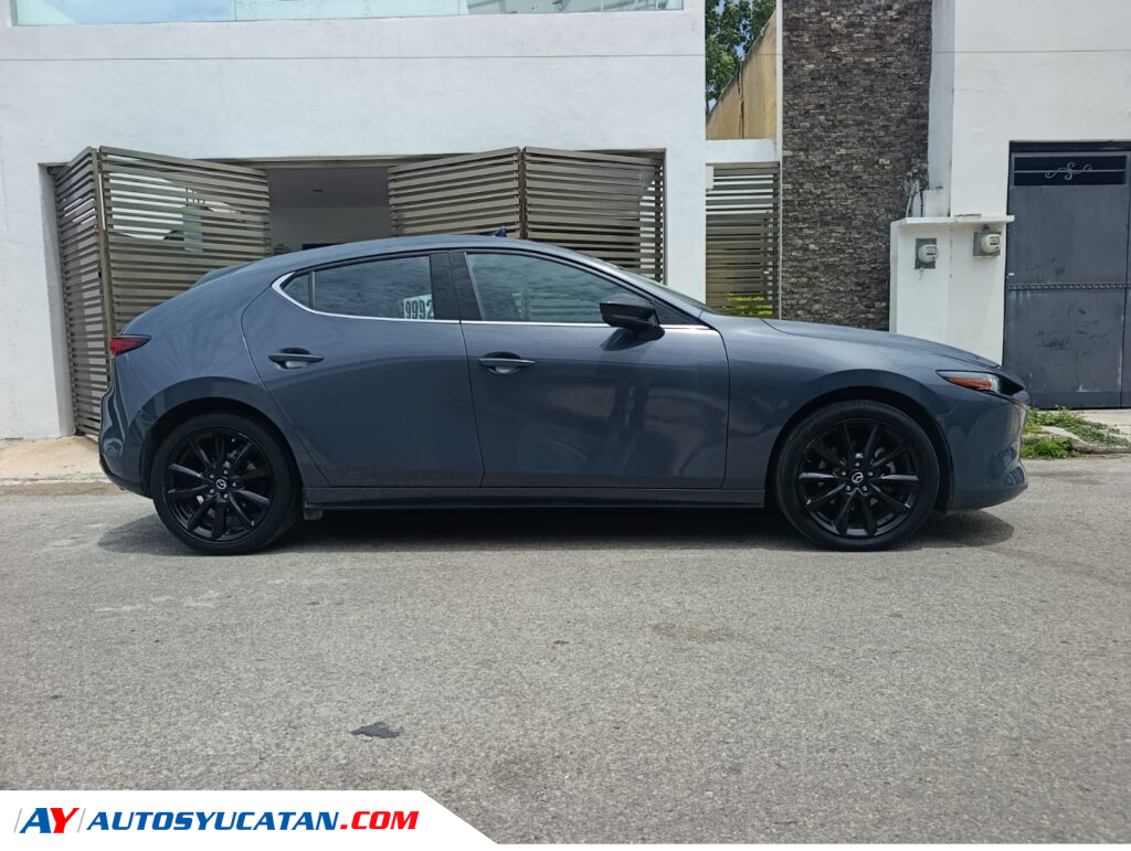 Mazda 3 Hatcback Signature Turbo 2025