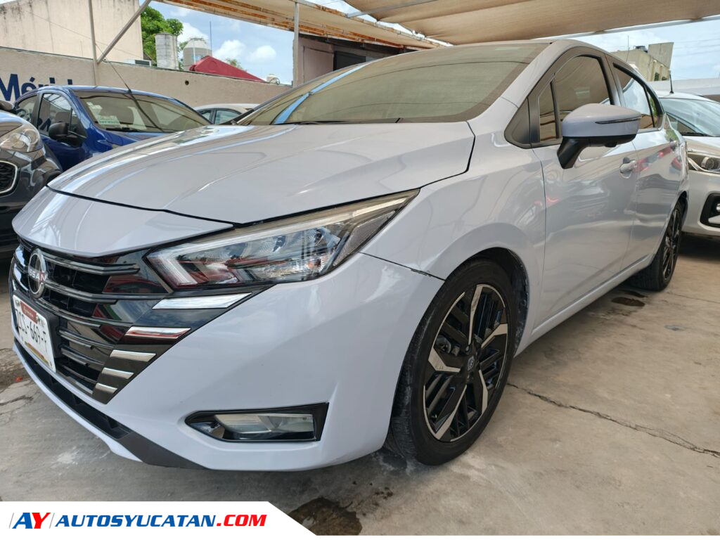 Nissan Versa EXCLUSIVE  Automático 2023