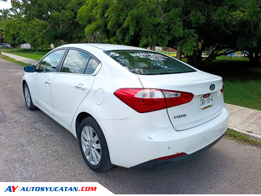 Kia Forte EX 2.0L 2016